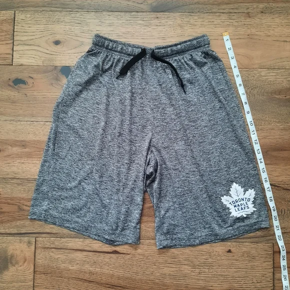 Toronto Maple Leaf Drawstring Shorts - Picture 12 of 12